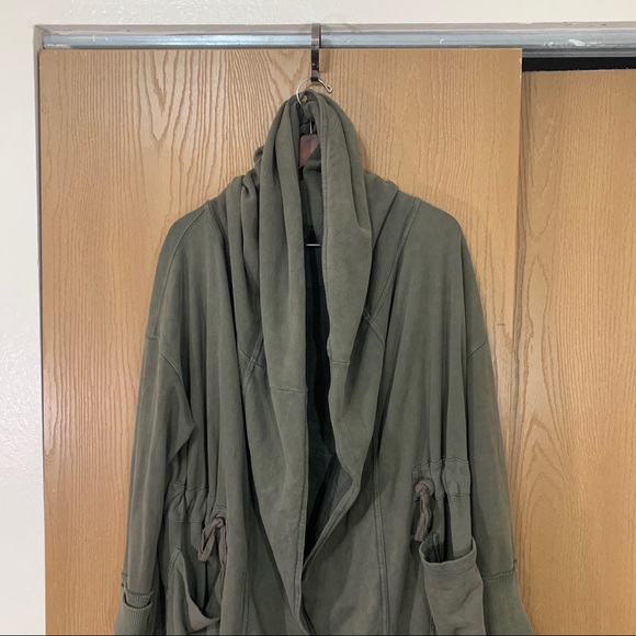 Free People Brentwood Cardigan Jacket Army Green - Picture 5 of 10